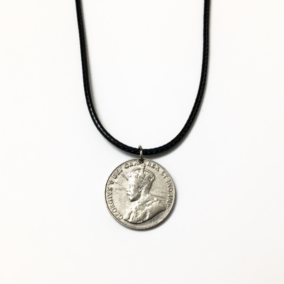 1931 Canadian Coin Nickel — 18-inch necklace - Picture 2 of 4